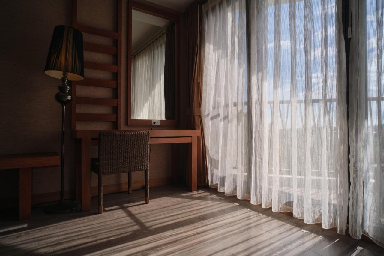畫日風尚會館sinasera Resort Changbin Exterior foto